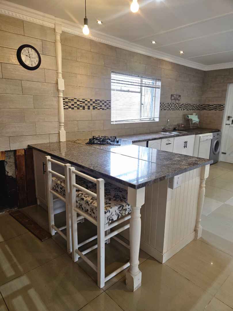 4 Bedroom Property for Sale in Greenshields Park Eastern Cape